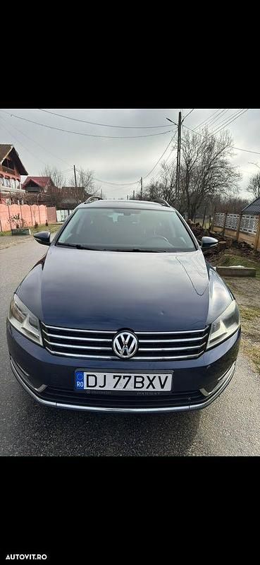 Second-hand VW Passat Trendline 140 CP (102 kW) 2011 Culoarealbastru Break