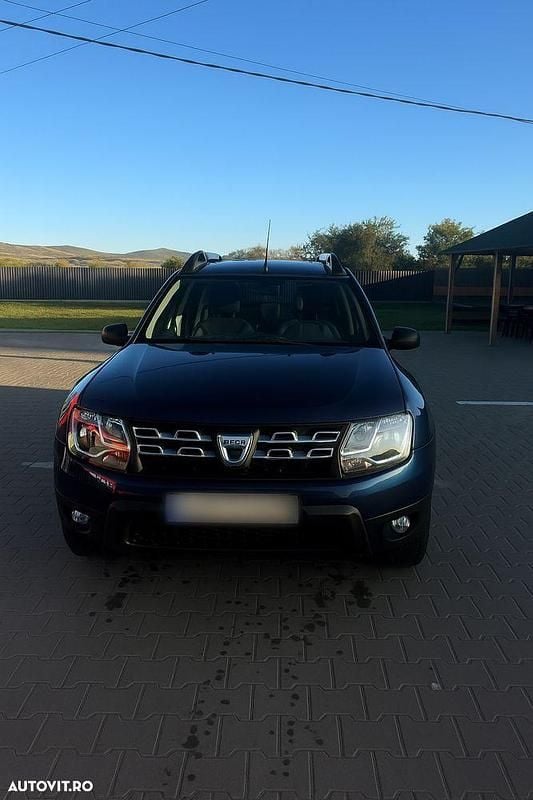 Culoarealbastru Utilizat 2016 Dacia Duster Ambiance SUV | 8.500 EUR (Preț bun) - Imagine 1/4