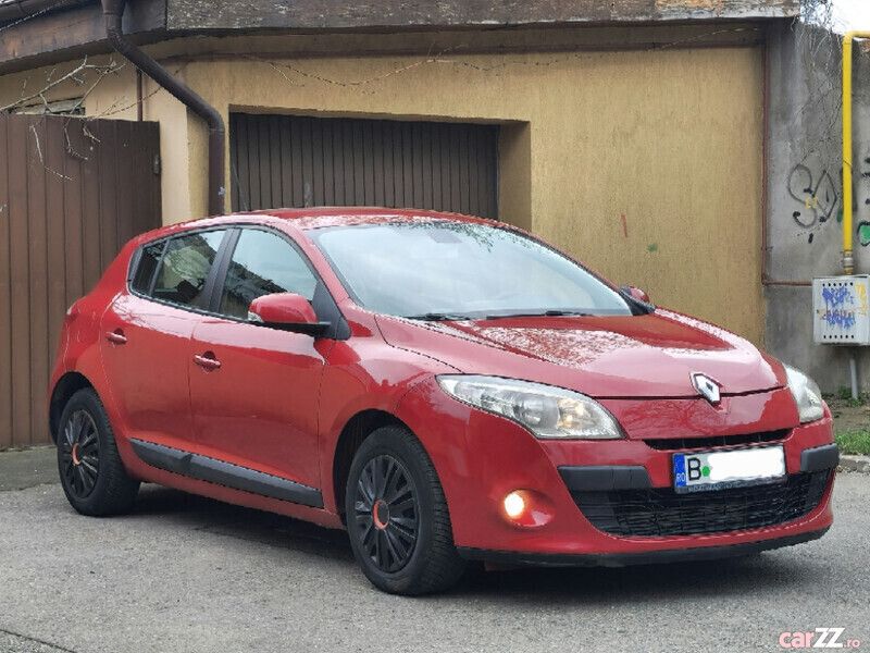 Roșu Utilizat 2009 Renault Mégane III Berlinǎ | 3.490 EUR (Preț OK) - Imagine 1/4