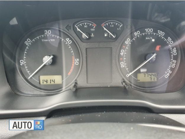 Second-hand Skoda Octavia Tour 90 CP (66 kW) 2007 Negru Berlinǎ