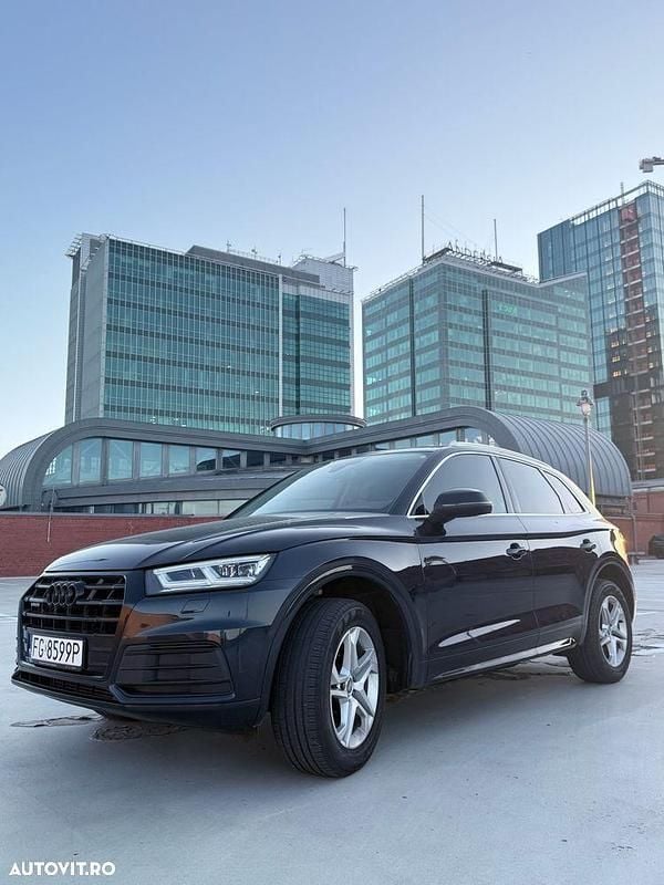 Culoarealbastru Utilizat 2018 Audi Q5 Design SUV | 24.000 EUR (Preț OK) - Imagine 1/4