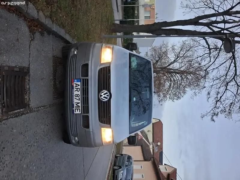 Second-hand VW T5 105 CP (77 kW) 2004 Van