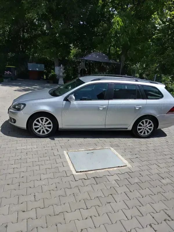 Utilizat 2010 VW Golf VI Break | 5.450 EUR (Scump) - Imagine 1/4