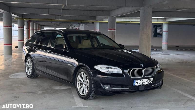 Culoarenegru Utilizat 2010 BMW 530 Performance Break | 8.200 EUR (Puțin scump) - Imagine 1/4