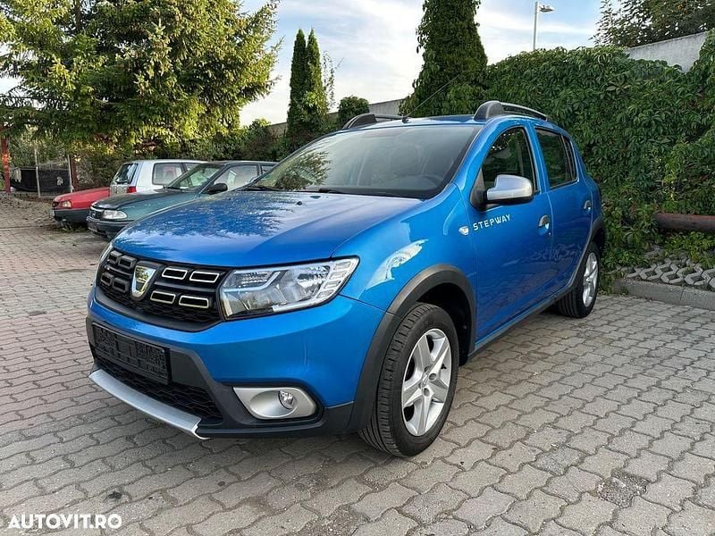 Culoarealbastru Utilizat 2017 Dacia Sandero Prestige | 7.599 EUR - Imagine 1/4