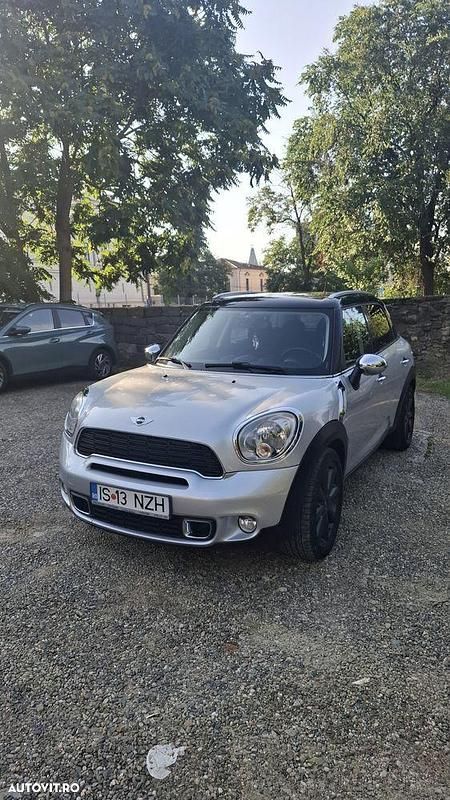 Culoaregri Utilizat 2011 Mini Cooper S Countryman SUV | 8.000 EUR (Preț OK) - Imagine 1/4