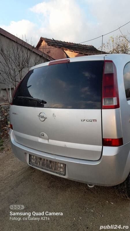 Utilizat 2004 Opel Meriva Monovolum | 200 EUR (Super Preț) - Imagine 1/4