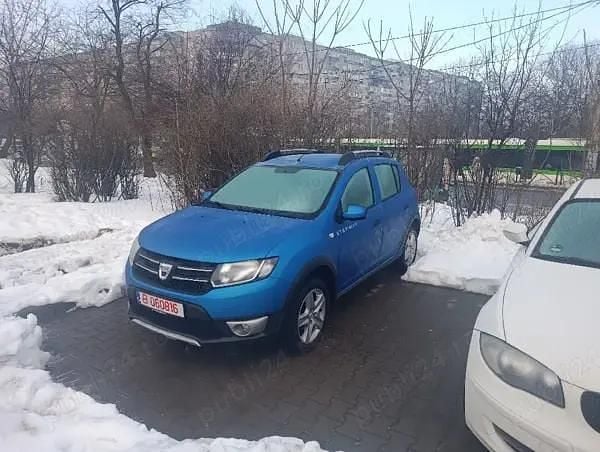 Second-hand Dacia Sandero Stepway 90 CP (66 kW) 2017 Albastru Hatchback
