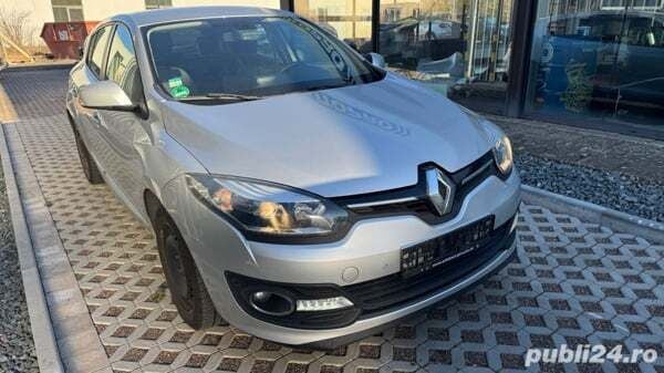 Utilizat 2015 Renault Mégane III Hatchback | 6.900 EUR (Preț OK) - Imagine 1/4