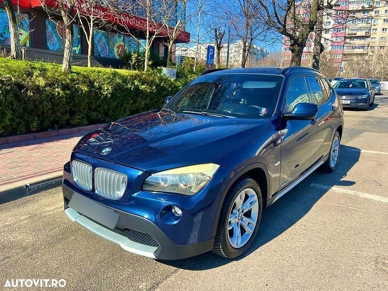 Albastru Utilizat 2010 BMW X1 SUV | 8.400 EUR (Preț OK) - Imagine 1/4