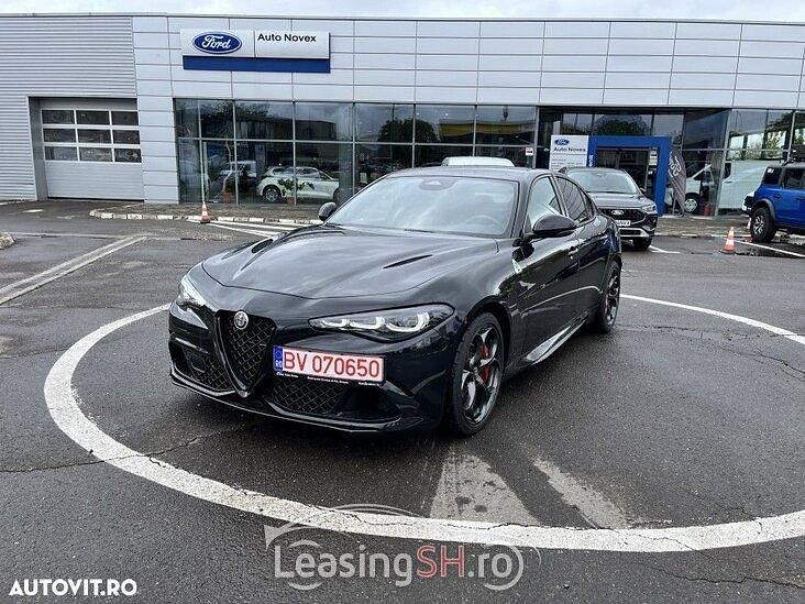 Negru Nouă 2024 Alfa Romeo Giulia Quadrifoglio Berlinǎ | 90.750 EUR - Imagine 1/4