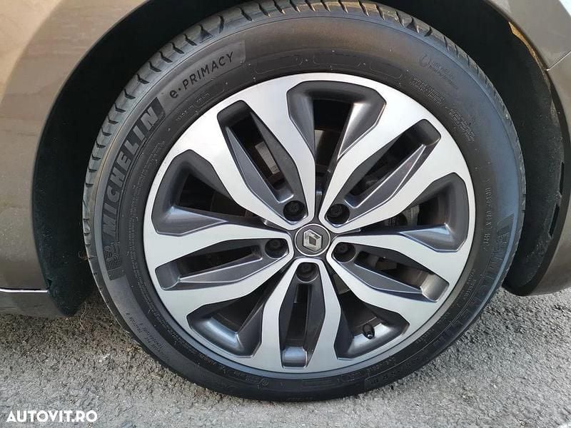 Second-hand Renault Talisman 160 CP (117 kW) 2020 Culoaremaro Berlinǎ