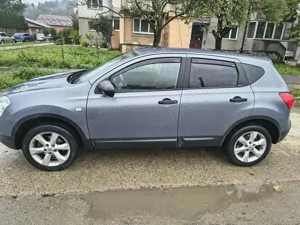 Utilizat 2009 Nissan Qashqai SUV | 4.500 EUR (Preț bun) - Imagine 1/4