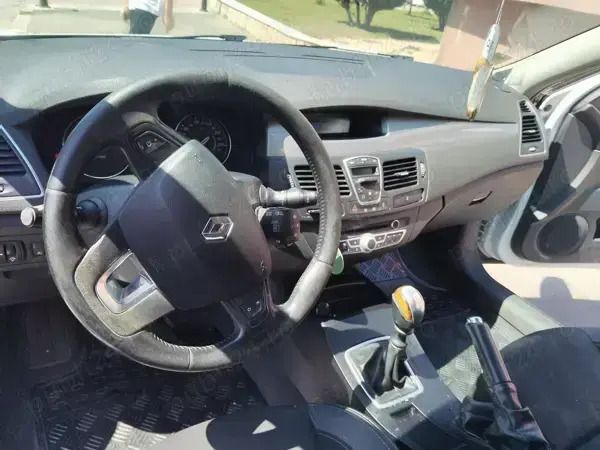 Second-hand Renault Laguna III 110 CP (80 kW) 2014 Berlinǎ