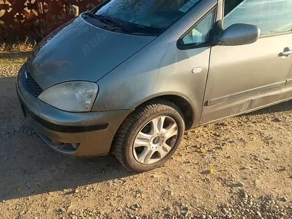 Utilizat 2005 Ford Galaxy Monovolum | 300 EUR - Imagine 1/4