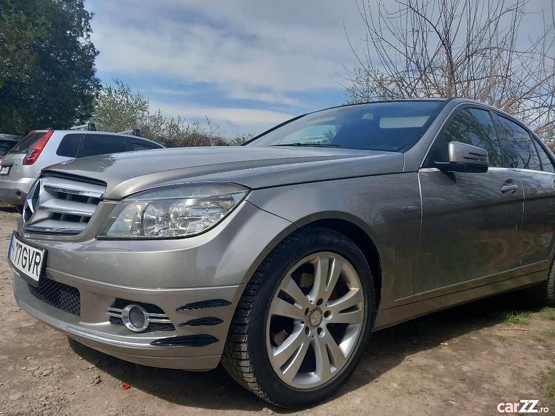 Utilizat 2009 Mercedes C180 | 4.850 EUR - Imagine 1/4