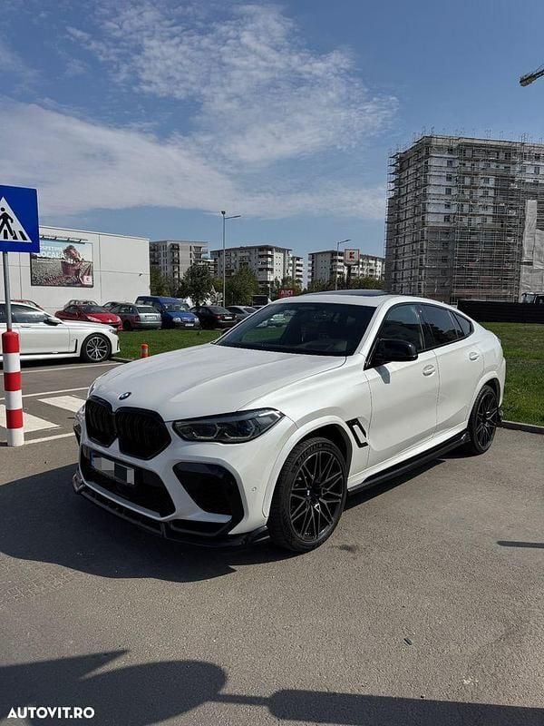Culoarealb Utilizat 2021 BMW X6 M Comfort Edition SUV | 91.500 EUR - Imagine 1/4