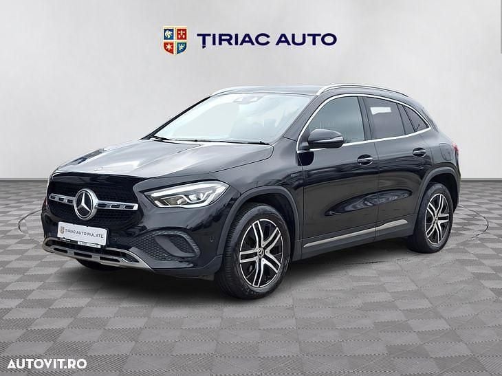 Second-hand Mercedes GLA250 218 CP (160 kW) 2020 Culoarenegru SUV