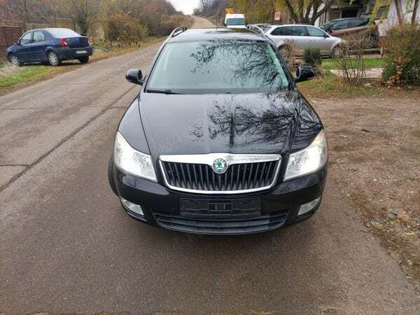 Utilizat 2011 Skoda Octavia Break | 5.290 EUR (Preț OK) - Imagine 1/4