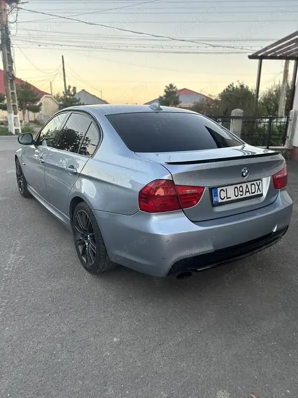 Second-hand BMW 320 184 CP (135 kW) 2010 Berlinǎ