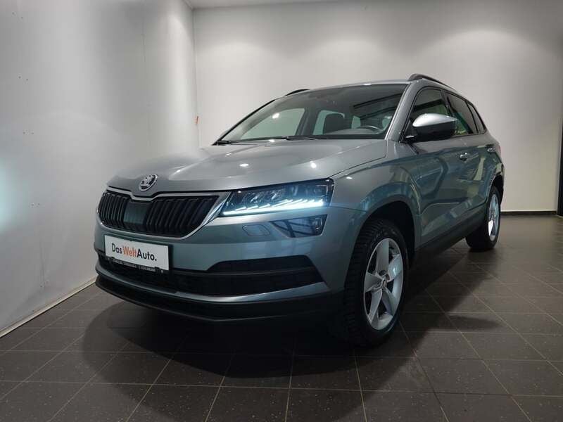 Gri mediu normal Utilizat 2022 Skoda Karoq Ambition SUV | 21.000 EUR (Preț OK) - Imagine 1/4