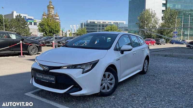 Culoarealb Utilizat 2021 Toyota Corolla Eco Break | 17.500 EUR (Preț OK) - Imagine 1/4