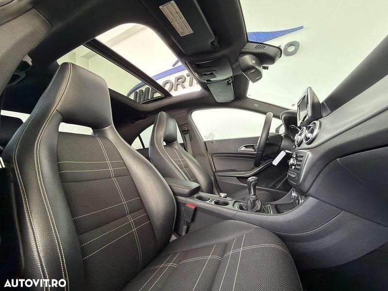 Second-hand Mercedes CLA180 Edition 122 CP (89 kW) 2013 Culoarealb Berlinǎ