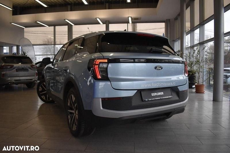 Nouă Ford Explorer 210 kW (286 CP) 2025 Culoarealbastru SUV
