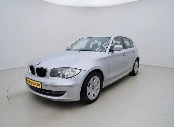Gri Second-hand 2010 BMW 118 Hatchback | 3.850 EUR (Preț OK) - Imagine 1/4