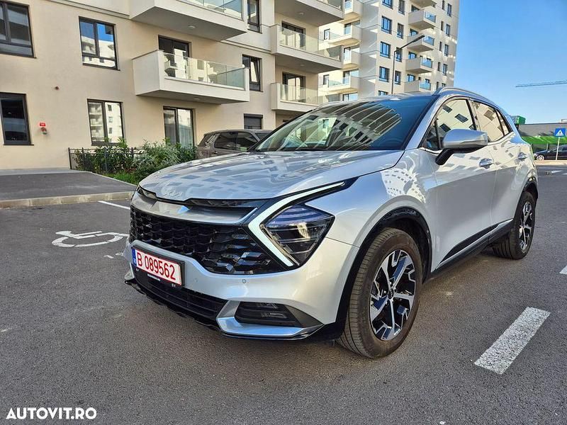Culoaregri Utilizat 2022 Kia Sportage Style SUV | 27.700 EUR (Preț OK) - Imagine 1/4