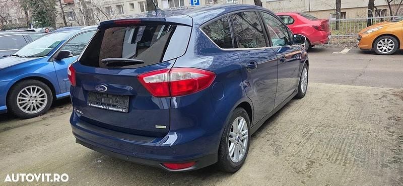 Second-hand Ford C-MAX Titanium 100 CP (73 kW) 2014 Culoarealbastru Monovolum