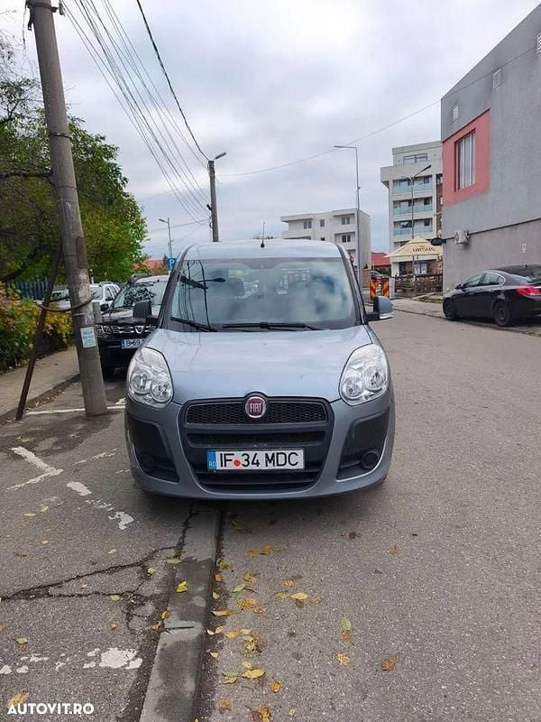 Culoaregri Utilizat 2013 Fiat Doblò Monovolum | 4.950 EUR (Preț OK) - Imagine 1/4