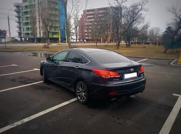 Second-hand Hyundai i40 136 CP (100 kW) 2015 Albastru Berlinǎ