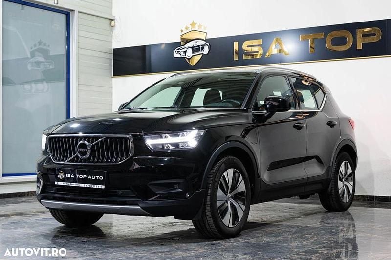 Culoarenegru Utilizat 2021 Volvo XC40 Inscription SUV | 29.040 EUR (Preț bun) - Imagine 1/4