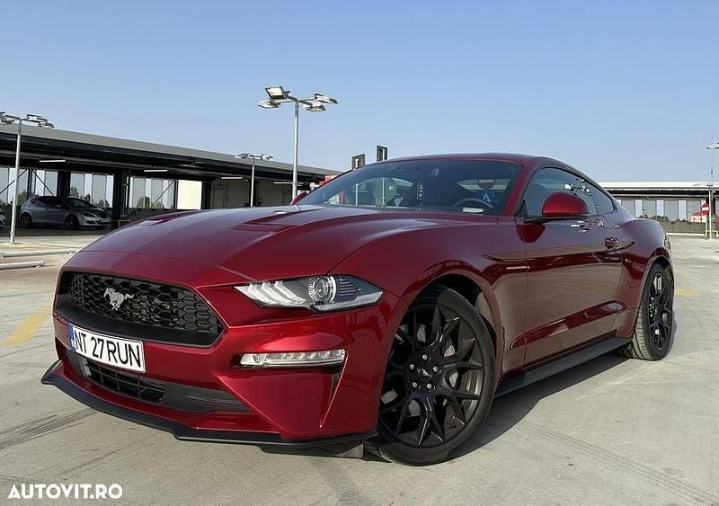 Rosu Utilizat 2019 Ford Mustang Coupe | 31.500 EUR (Preț OK) - Imagine 1/4