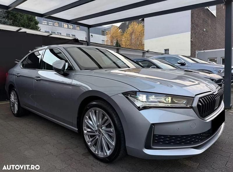 Culoareargint Utilizat 2024 Skoda Superb LAURIN & KLEMENT Berlinǎ | 48.995 EUR - Imagine 1/4