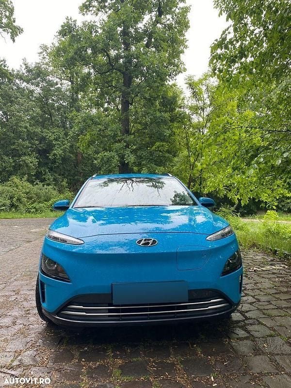Albastru Utilizat 2022 Hyundai Kona SUV | 17.500 EUR - Imagine 1/4
