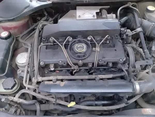 Utilizat 2001 Ford Mondeo Hatchback | 350 EUR (Super Preț) - Imagine 1/4