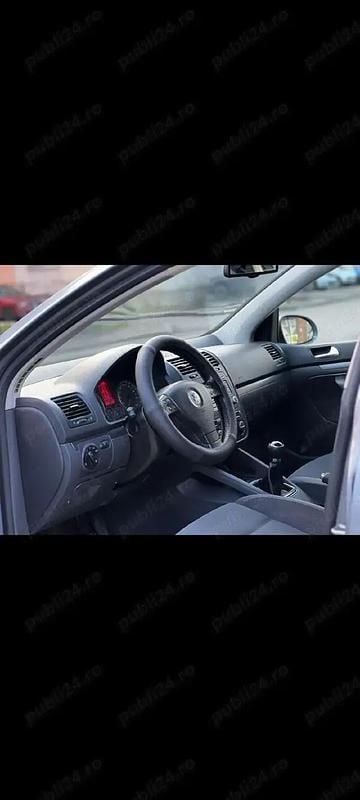 Second-hand VW Golf V 105 CP (77 kW) 2008 Hatchback