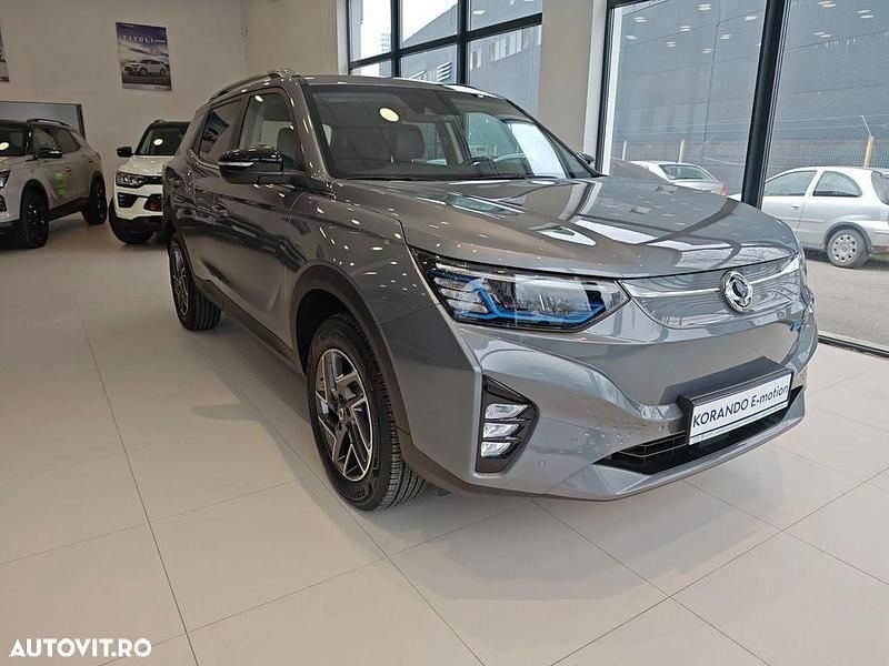 Gri Nouă 2024 Ssangyong Korando SUV | 33.990 EUR - Imagine 1/4