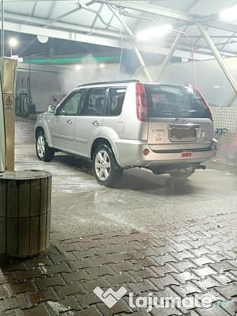 Utilizat 2007 Nissan X-Trail SUV | 2.000 EUR - Imagine 1/3