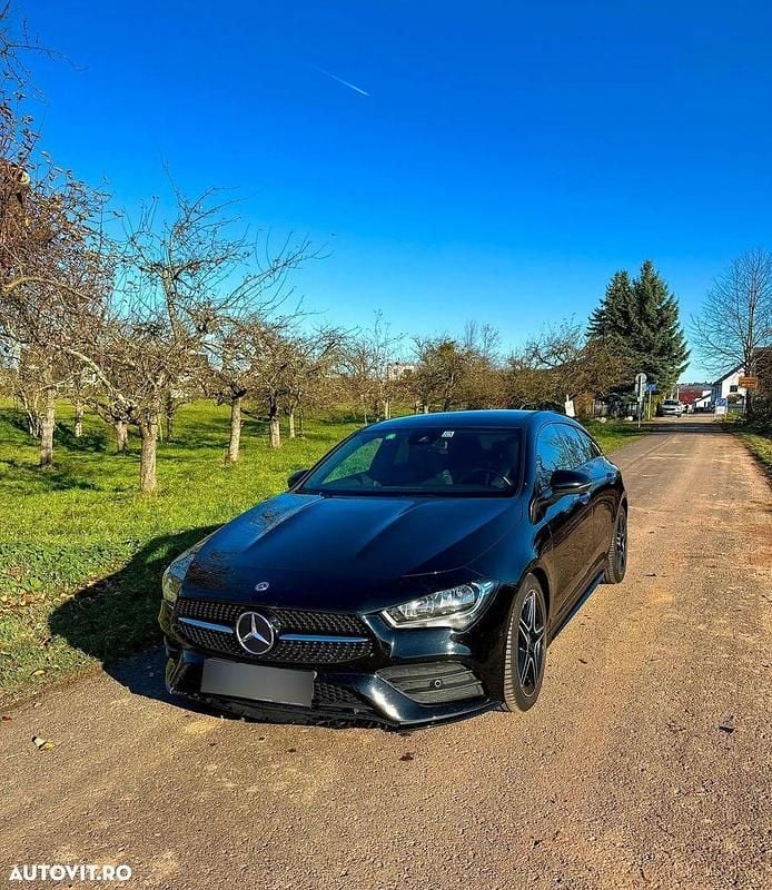 Second-hand Mercedes CLA220 190 CP (139 kW) 2020 Culoarenegru Berlinǎ