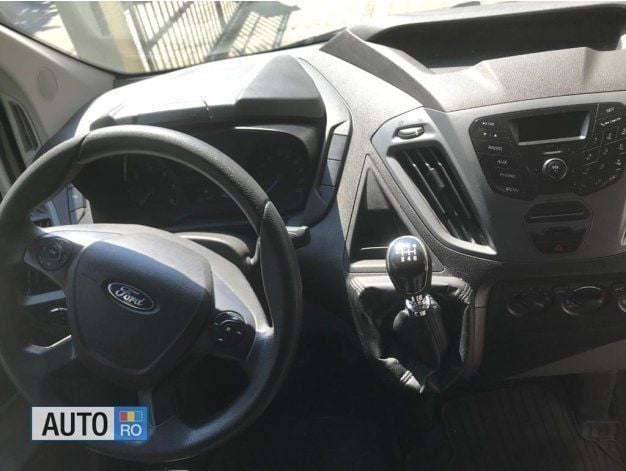 Alb Utilizat 2014 Ford Transit Van | 9.990 EUR (Super Preț) - Imagine 1/4
