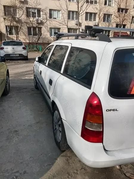 Second-hand Opel Astra 100 CP (73 kW) 2002 Break