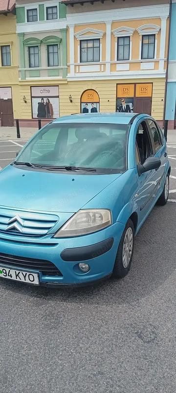 Second-hand Citroën C3 73 CP (53 kW) 2005 Culoarealbastru Hatchback