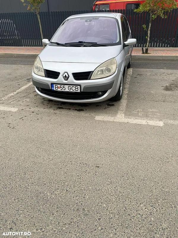 Culoaregri Utilizat 2006 Renault Scénic II Monovolum | 2.400 EUR (Preț OK) - Imagine 1/4