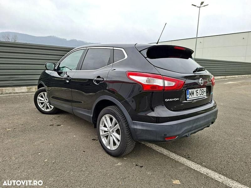 Second-hand Nissan Qashqai N-Connecta 110 CP (80 kW) 2014 Culoarenegru SUV