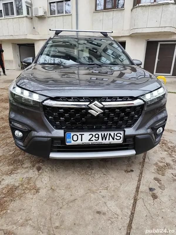 Utilizat 2025 Suzuki SX4 S-Cross SUV | 21.800 EUR - Imagine 1/4