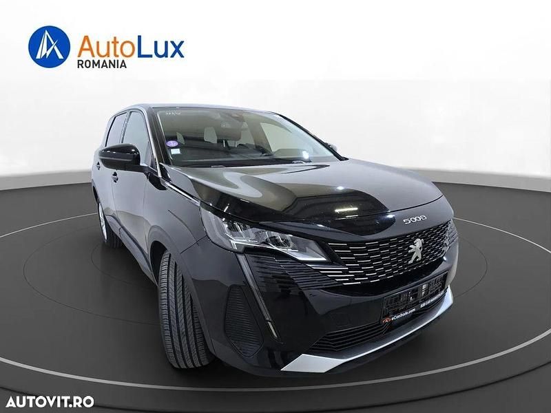Second-hand Peugeot 5008 Allure 130 CP (95 kW) 2021 Culoarenegru SUV
