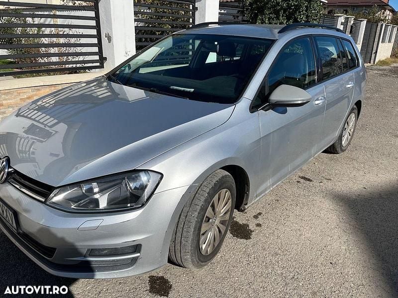 Second-hand VW Golf VII Comfortline 105 CP (77 kW) 2015 Culoareargint Break